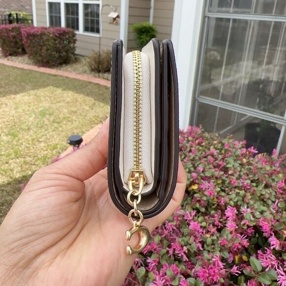 NWT Coach Snap Wallet In Signature‎ Canvas With Floral Print - Picture 3 of 5